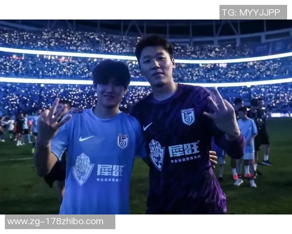 北京球迷与大连球迷的激情对决谁能在赛场上笑到最后 北京球迷与大连球迷的激情对决谁能在赛场上笑到最后